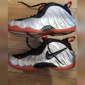 Men's Nike Foamposite Shoes- Size 14 - Silver